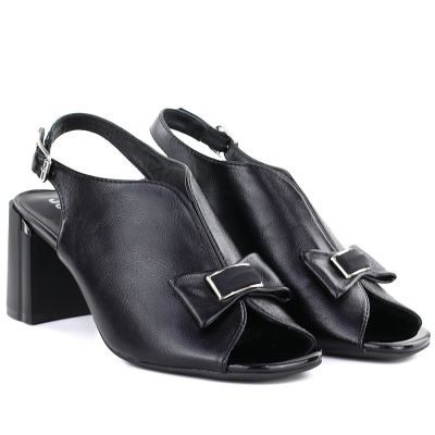 3. Schwarze Jezzi RMR25112-3 Sandalen mit Blockabsatz und Schleife für Damen
