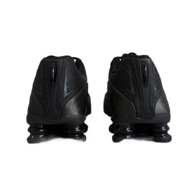 4. Nike Shox R4 Schwarze Damen-Sportschuhe - CW2626-003