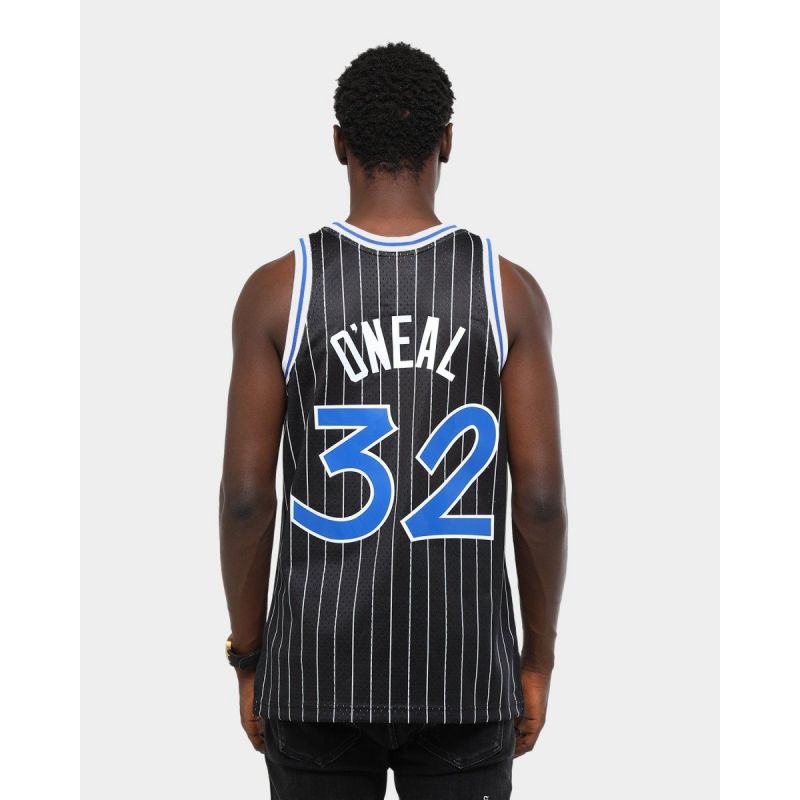 3. Mitchell & Ness Herren Orlando Magic NBA Swingman-Trikot Shaquille O'Neal #32 SMJYGS18191-OMABLCK94SON