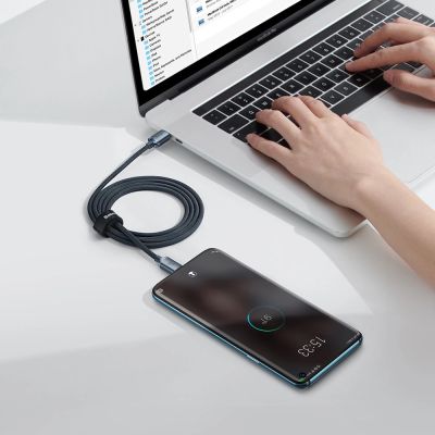 9. Baseus CAJY000601 USB-C – USB-C PD-Kabel 100 W 5 A 480 Mbit/s 1,2 m – Schwarz