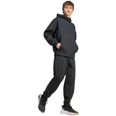 12. Herren adidas ZNE Hoodie Schwarz JE7537