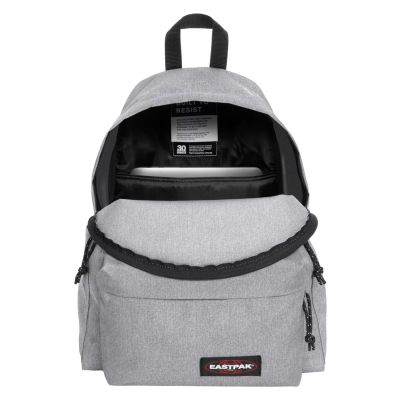 2. Eastpak Day Pak'r Rucksack EK0A5BG43631