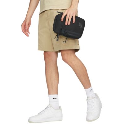 10. Nike Elemental Premium Tasche DN2557 010