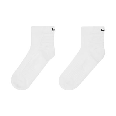 6. Nike Einhorn Socken DQ7597 100