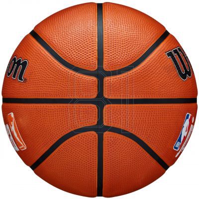 6. Wilson Jr NBA Logo Auth Outdoor-Basketball WZ3011801XB6
