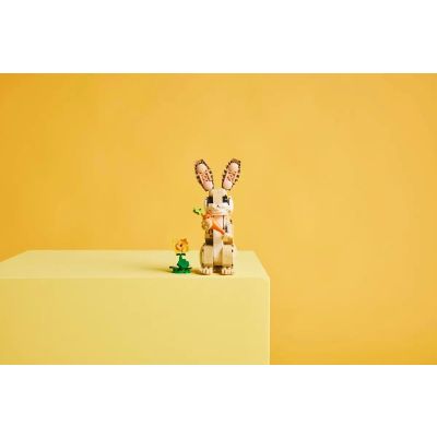 7. LEGO CREATOR 3-in-1 31162 Niedliches Häschen