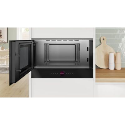 8. BOSCH BFL7221B1 Mikrowellenofen