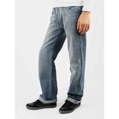 2. Lee Kent L720OECY