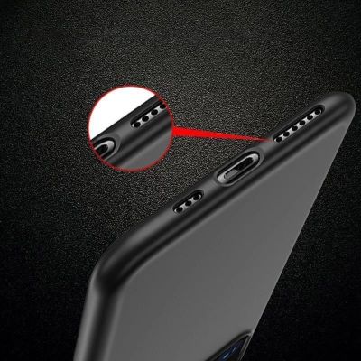 6. Weiche Hülle für iPhone 17 Pro Max - Schwarz