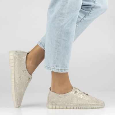 7. Beige Lederschuhe mit Gummibändern Filippo DP7810