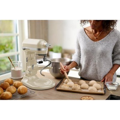 5. KitchenAid 5KSM60SPXEAC 375W Küchenmaschine, Creme