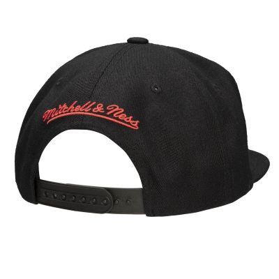 2. Mitchell & Ness NBA Milwaukee Bucks Hardwood Classics Cap - 6HSSMM20017 MBUBLCK