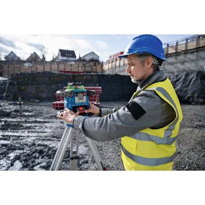 6. Bosch GRL 650 CHVG 70 m 500-540 nm (< 10 mW)