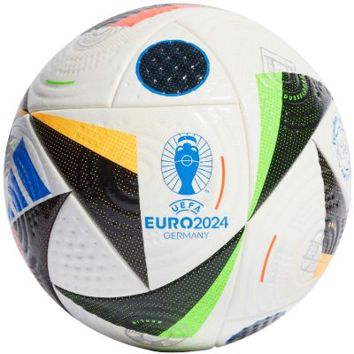 14. Fußball adidas Fussballliebe Euro24 Pro IQ3682