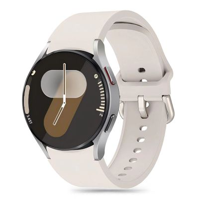 Tech-Protect Silikonarmband für Samsung Galaxy Watch 4 / 5 / 5 Pro / 6 / 7 / FE - Beige