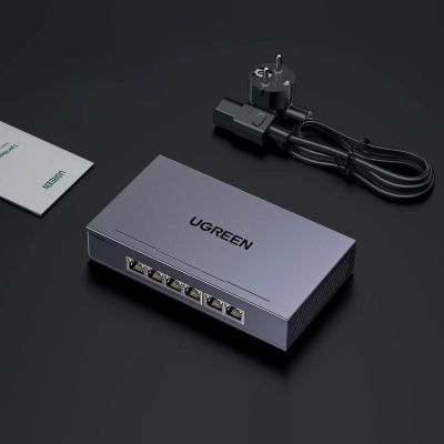 3. Ugreen 6-Port 1Gb/s Ethernet-Switch mit PoE – Grau