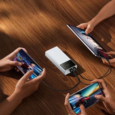 11. Baseus Star-Lord 20000mAh 22,5W Powerbank mit Digitalanzeige und 30cm USB-C 3A Kabel – Weiß