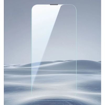 2. ESR UltraFit Schutzhülle aus gehärtetem Glas (2er-Pack) für iPhone 13 / 13 Pro / 14 / 16e / 17e
