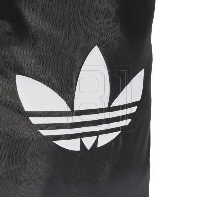 3. adidas adicolor Tasche JX0229