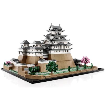 4. LEGO Architecture 21060 Schloss Himeji