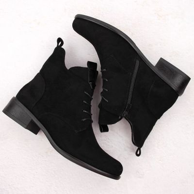 17. Damen-Boots mit Schnürung und Reißverschluss, warm gefüttert, schwarz M.Daszyński SA198-24