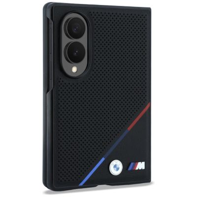 3. BMW M Lederhülle mit perforiertem dreifarbigem Streifenmuster, Metalllogos und MagSafe-Funktion für Samsung Galaxy Z Fold 8 – Schwarz
