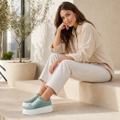 9. Damen-Sneaker aus Leder mit durchbrochenem Muster, grün, Filippo DP7520/26
