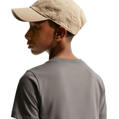 4. Nike Sportswear Kinder-T-Shirt Grau FZ5177 289