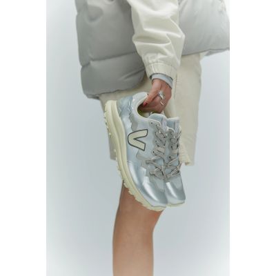 4. Veja FITZ ROY LI TREKSH SHARK_PIER_SILVER Damenschuhe (FT2320588A)