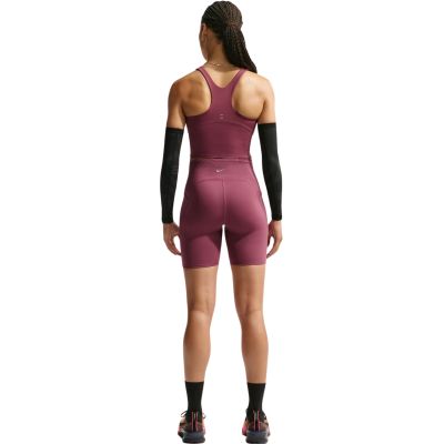 6. Nike Tempo Damen-T-Shirt Pink II0420 654