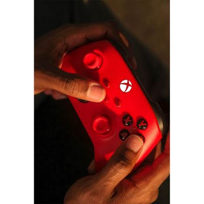 66. Microsoft Xbox Series Controller – Pulsierendes Rot
