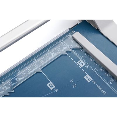 5. Dahle 507 Guillotine 0,8 mm 8 Blatt