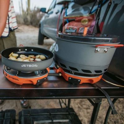 6. Jetboil Genesis Basecamp Kochsystem - Carbon