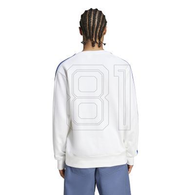 2. Adidas Real Madrid DNA Sweatshirt M IT3800