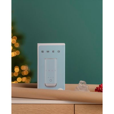 25. Smeg MFF02PBEU Milchaufschäumer/Milchwärmer, automatischer Milchaufschäumer/Milchwärmer, blau