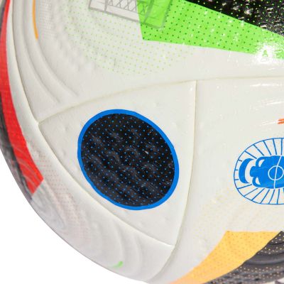 12. Fußball adidas Fussballliebe Euro24 Pro IQ3682