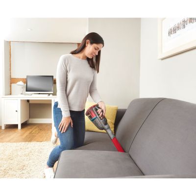 28. BHHV315J BLACK+DECKER Handstaubsauger