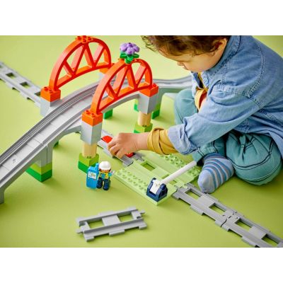 6. LEGO DUPLO TOWN 10426 Brücke und Eisenbahnschienen – Erweiterungsset
