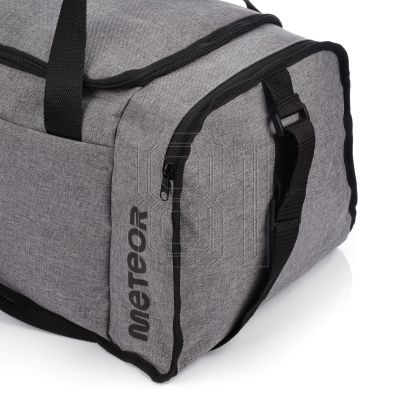 10. Meteor Odyn 16897 Fitnesstasche