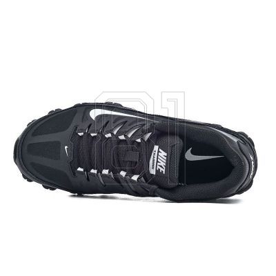 4. Nike Reax 8 Tr Mesh M shoes 621716-033