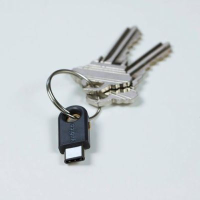 5. Yubico YubiKey 5C U2F FIDO-Hardwareschlüssel