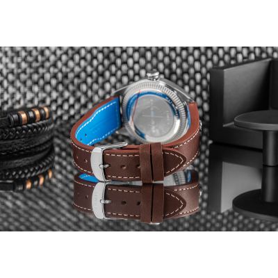 7. Herrenarmbanduhr TIMEX X PAN AM® Waterbury TWG030100 + BOX