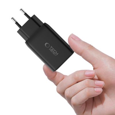 5. Tech-Protect NC45W-GAN 2-PORT PD45W Wandladegerät – Schwarz