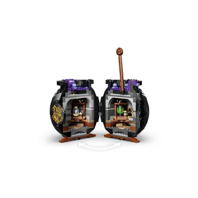 16. LEGO Harry Potter 76464 Kessel: Geheimes Zaubertrank-Klassenzimmer
