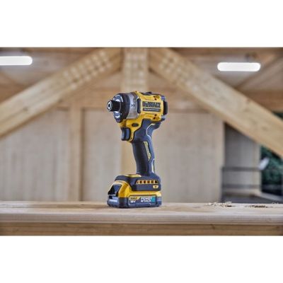 9. 18V DCF860E2T-QW DEWALT Akku-Schlagschrauber