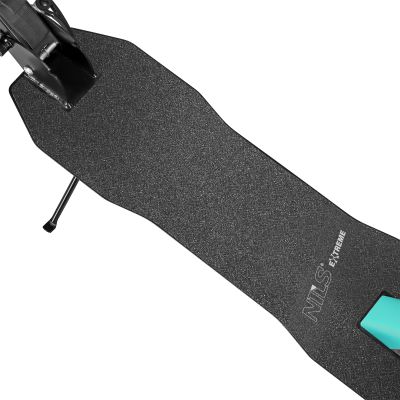 4. HM183 TÜRKISROLLER NILS EXTREME