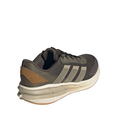 3. adidas Astrastar JP5940 Herrenschuhe