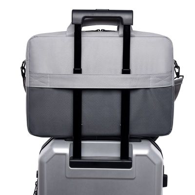 8. ADDISON NOTIZBUCHTASCHE BIS ZU 15,6" UPTOWN 15