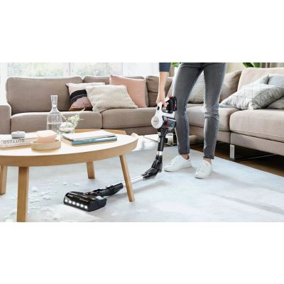 14. BOSCH BCS 711XXL Staubsauger