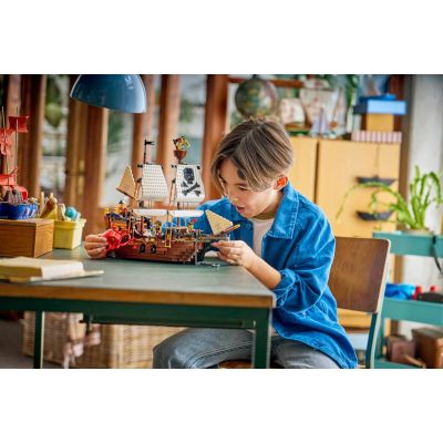 17. LEGO Creator 3-in-1 31387 – Legendäres Piratenschiff